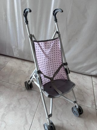 Silla para muñeco con estampado de lunares