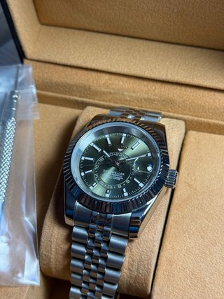 Seiko Skydweller Verde 40mm
