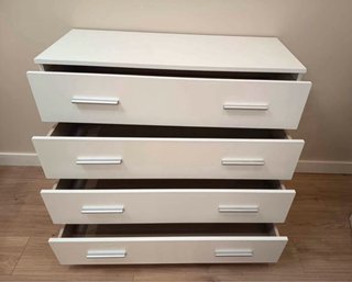 Se vende mueble se hace oferta y regalo contactame