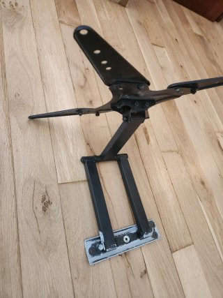 Soporte extensible para televisión