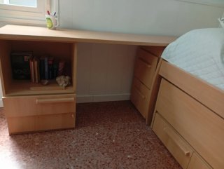 Cama nido 90 con escritorio.