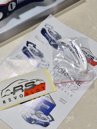 Scalextric RevoSlot Porsche Rothmans 1/32