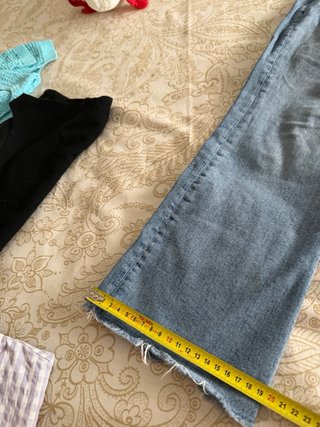 Pantalón vaquero campana azul