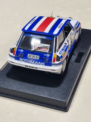 Scalextric Renault 5 Turbo Rothmans fly