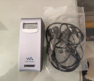 Walkman Sony FM/AM SRF-M95