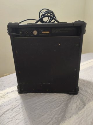 Amplificador Bajo Eléctrico Aria AB-30