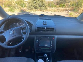 SEAT Alhambra 2004