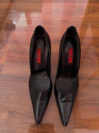 Zapatos de salón Carolina Herrera negros