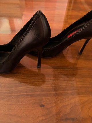 Zapatos de salón Carolina Herrera negros