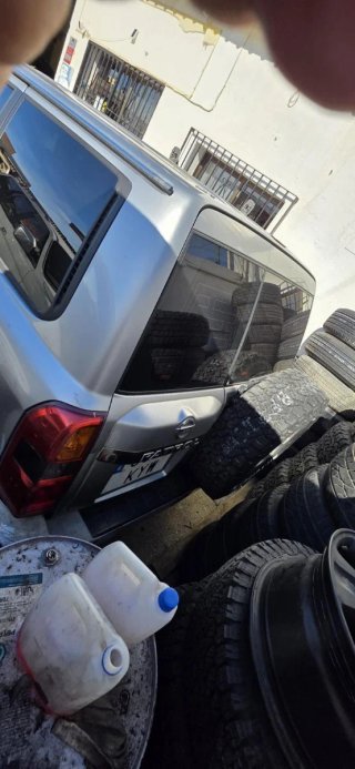 Nissan Patrol Y61 Rectiling