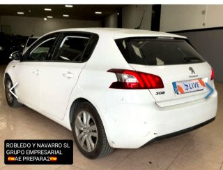 Peugeot 308 2016