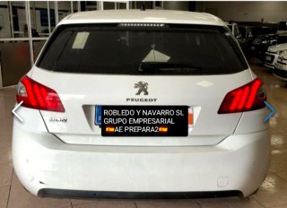 Peugeot 308 2016