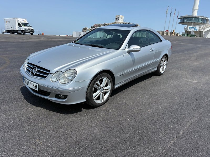 Mercedes-Benz  CLK 2007 - foto 1