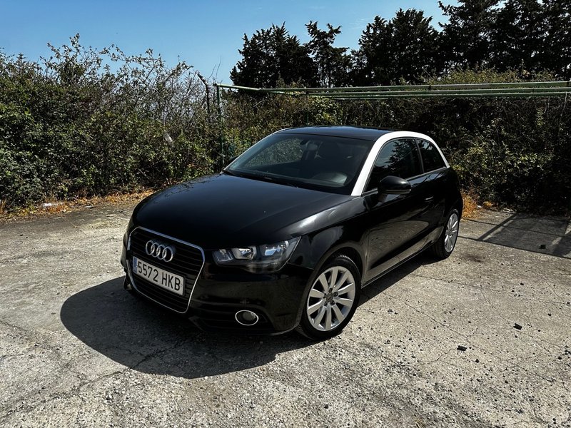 Audi A1 2012-163.000 km-NEGRO-ITV AL DIA-3p - foto 1