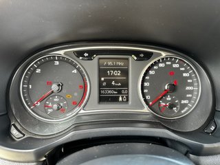 Audi A1 2012-163.000 km-NEGRO-ITV AL DIA-3p