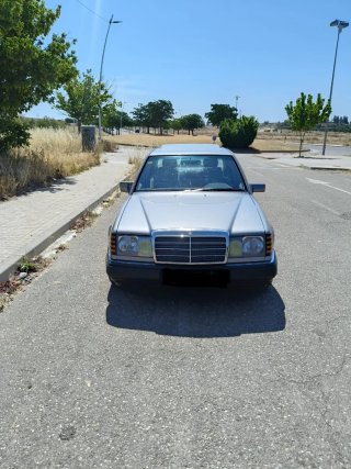 Mercedes-Benz clase E 280 1993