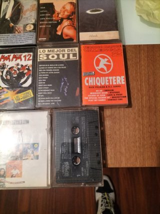 Lote 17 Cassettes Antiguos Variados