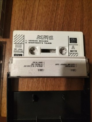 Lote 17 Cassettes Antiguos Variados