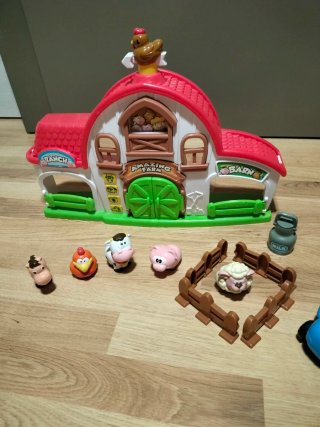 Granja de Juguete con Animales y Vehículo