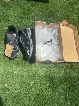 Asics GEL-NYC Negro/Plata