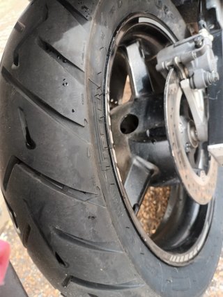 Suzuki DL650 Adventure Moto