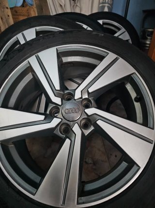 Llantas Audi 18" Originales