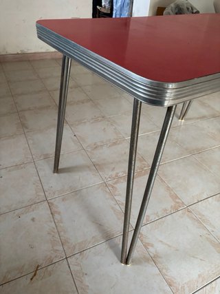 Tavolo e 4 sedie vintage rosse anni 50/60 vintage