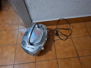 Radio SOGO Plata y Negro