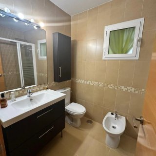 Alquilo habitación, gastos incluidos en Macarena