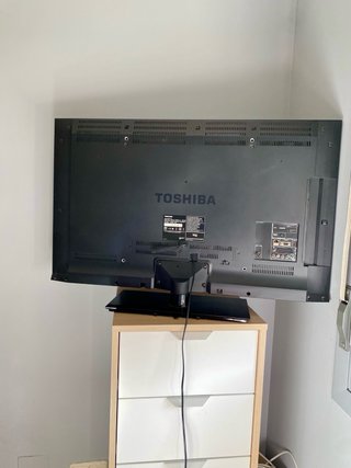 Televisión Toshiba Negra