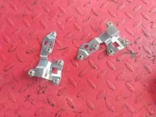 Soportes metálicos parte delantera cúpula xmax