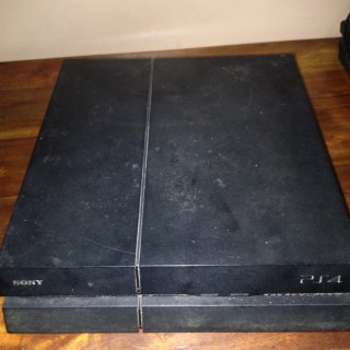 PS4 (PlayStation 4) Nera