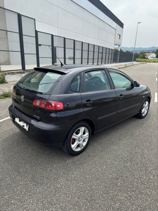 SEAT Ibiza 2004