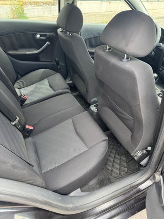 SEAT Ibiza 2004