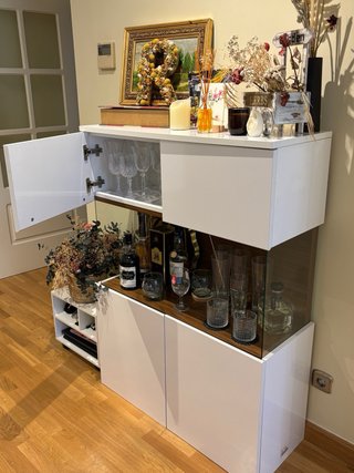 Aparador Vitrina Blanco y Madera