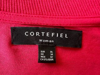 Camiseta de chica. Cortefiel. Talla XL