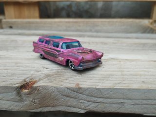 Hot Wheels Chevy Nomad 1955 Custom 1/64