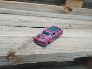 Hot Wheels Chevy Nomad 1955 Custom 1/64