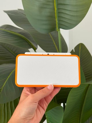 New Nintendo 2DS XL Arancione/Bianco