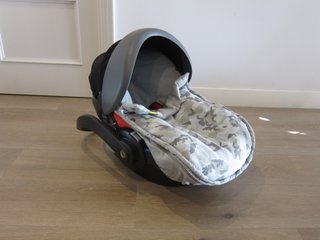 Funda de invierno camuflaje gris Maxi-Cosi Walking