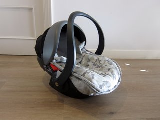 Funda de invierno camuflaje gris Maxi-Cosi Walking