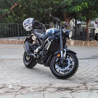 Yamaha XSR 900 rock slate impecable