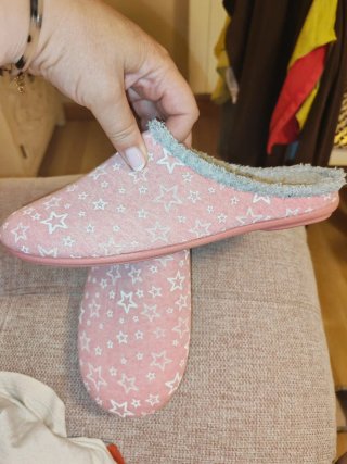 Zapatillas de casa con estrellas
