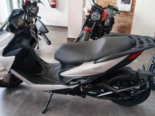 Next NX2 Eléctrica Scooter Automática