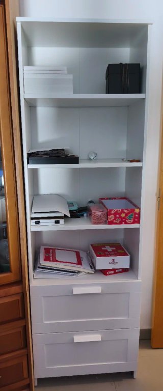 Lotes de muebles Ikea y otras