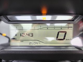 YAMAHA TRICITY 300 2024 2509 kms.
