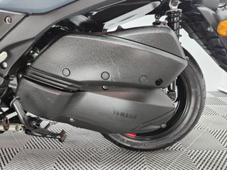 YAMAHA TRICITY 300 2024 2509 kms.