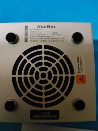 Mini PC GMKtec Nucbox M8 | AMD R