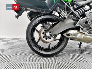 KAWASAKI VERSYS 650 2021 27701 kms.