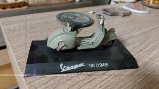Vespa 98 (1946) Modelo Colección